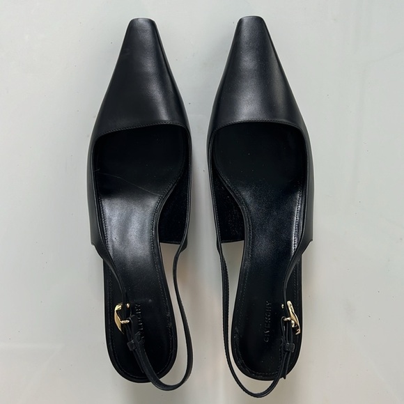 Givenchy G Cube slingback pumps in black leather - Picture 7 of 10